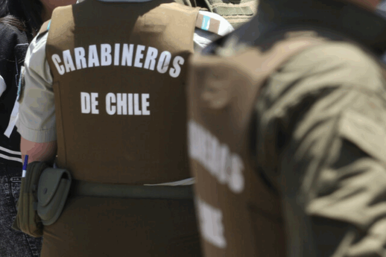 Operativo antidroga deja cuatro detenidos en La Pintana: Incautaron armas de fuego