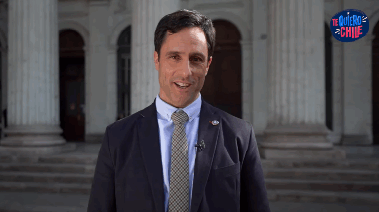 Con el eslogan “Te quiero Chile”, consejeros republicanos lanzan campaña de difusión de enmiendas