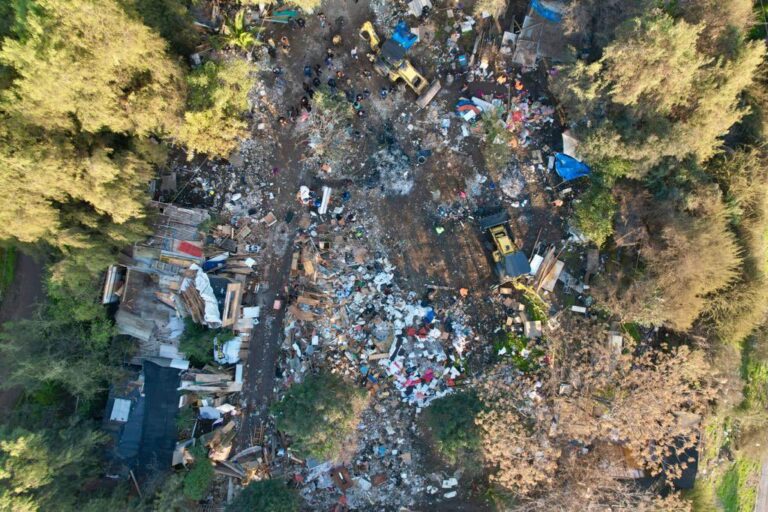 Cerrillos: Recuperan terreno de vivero municipal que era utilizado como vertedero ilegal