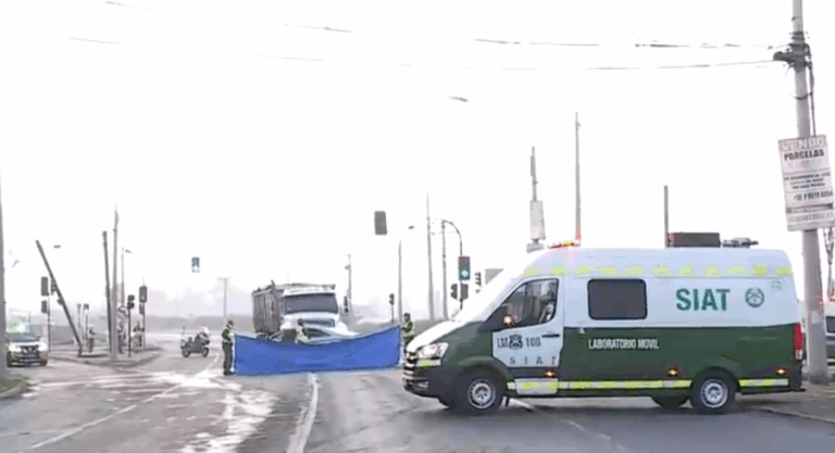 Fatal accidente: Choque entre camión y auto dejó una persona fallecida en San Bernardo