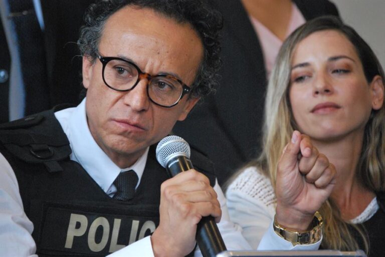 Ecuador: Partido de Villavicencio revoca la candidatura de Andrea González y designa un nuevo candidato
