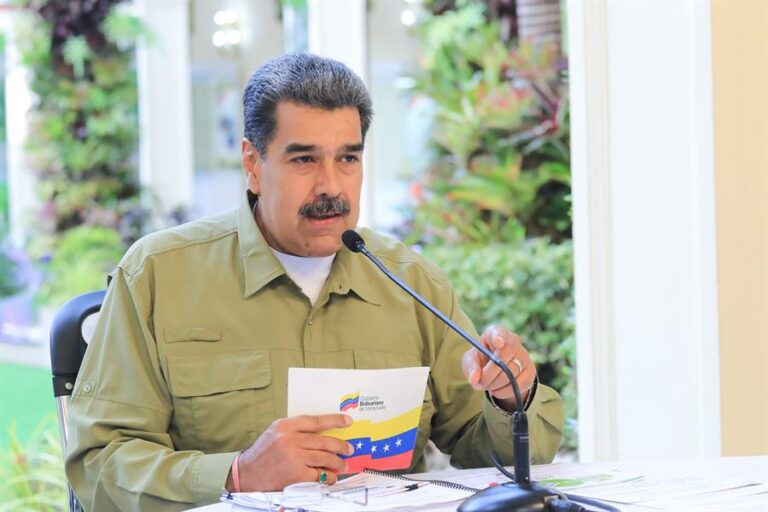 Maduro asegura que crecimiento económico de Venezuela aumentará un 5% y negó que el país haya caído en recesión otra vez