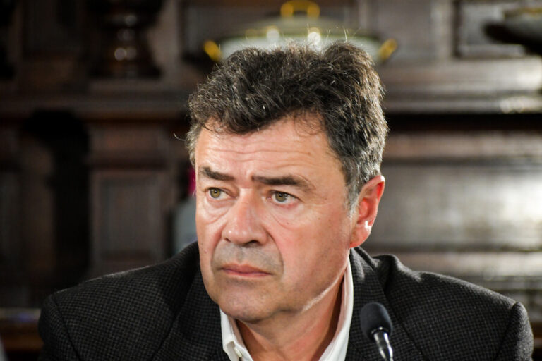 Ministro Valenzuela anunció $20 mil millones en apoyo a agricultores damnificados por sistema frontal