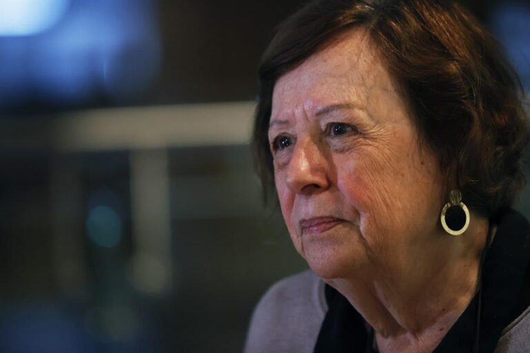 Hija del general Carlos Prats: 