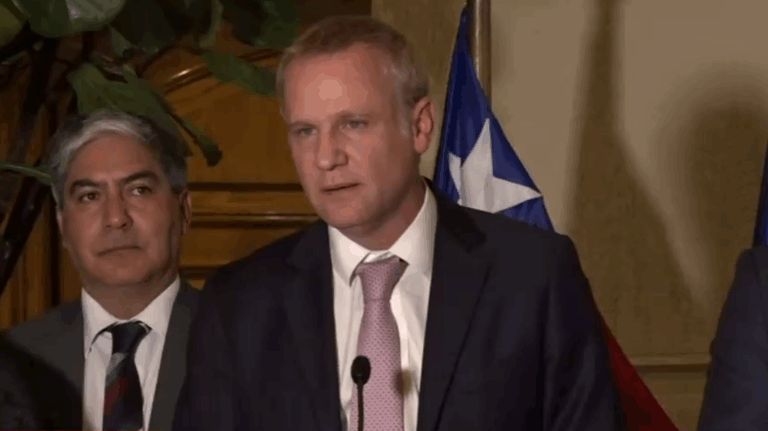 Felipe Kast por aprobación de Ley de Usurpación: 