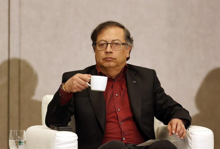 Hijo de Petro asegura que su padre sabía del supuesto dinero irregular que entró a su campaña