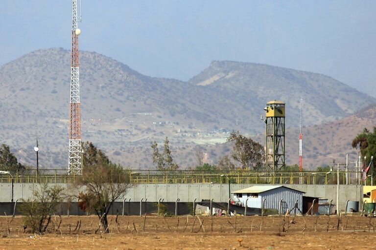 Diputados oficialistas piden apoyo al ministro Cordero por proyecto para reacondicionar Punta Peuco para reclusas embarazadas