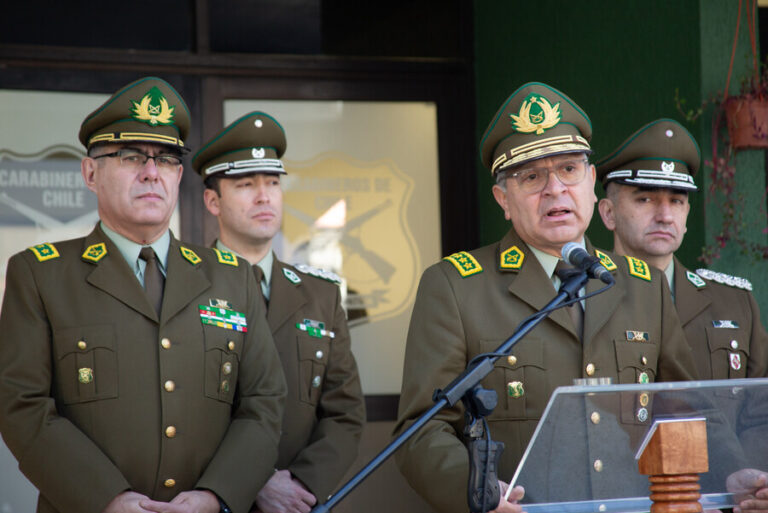 Carabineros otorga ascenso póstumo a funcionarios que murieron en operativo policial en Valparaíso