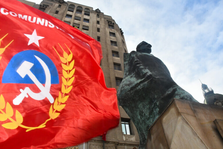 Tras reflexión en el Senado: PC se desmarcó de declaración conjunta por golpe de Estado