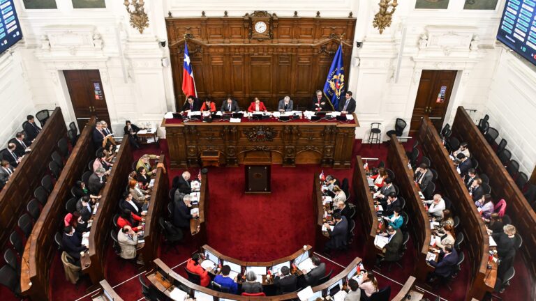 Consejo Constitucional: La polémica que generó aprobación de derecho a huelga limitado a negociación colectiva