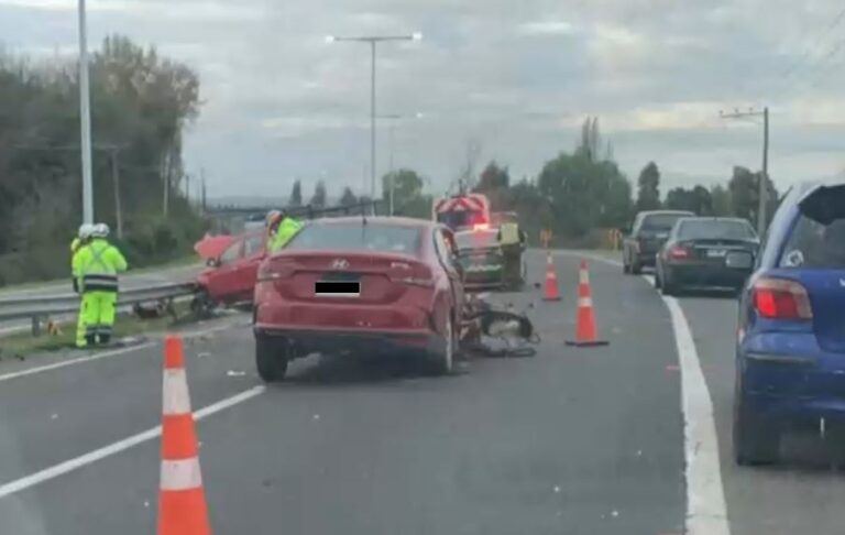 Sujeto provoca accidente tras conducir contra el tránsito cerca de 80 kilómetros por la Ruta 5 Sur