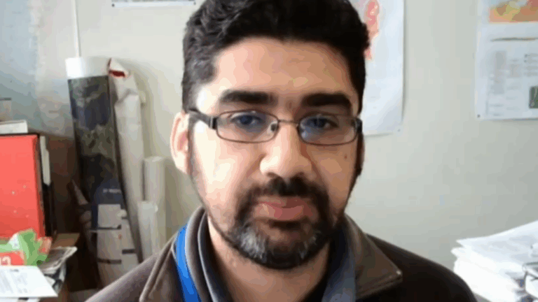 Geólogo Angelo Castruccio y aumento de actividad en volcán Villarrica: 