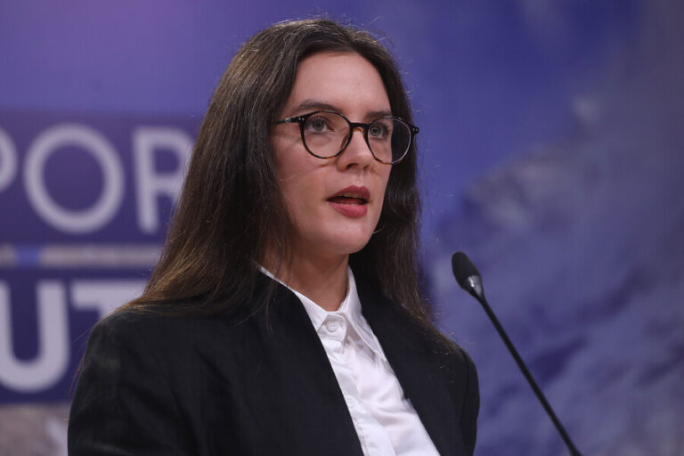 Vallejo afirma que Ley de Presupuesto ingresará el viernes con control más eficiente y protección a recursos públicos