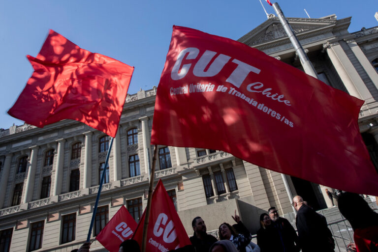 CUT convoca manifestación afuera del ex Congreso contra la propuesta constitucional: “Este es un proceso deslegitimado”
