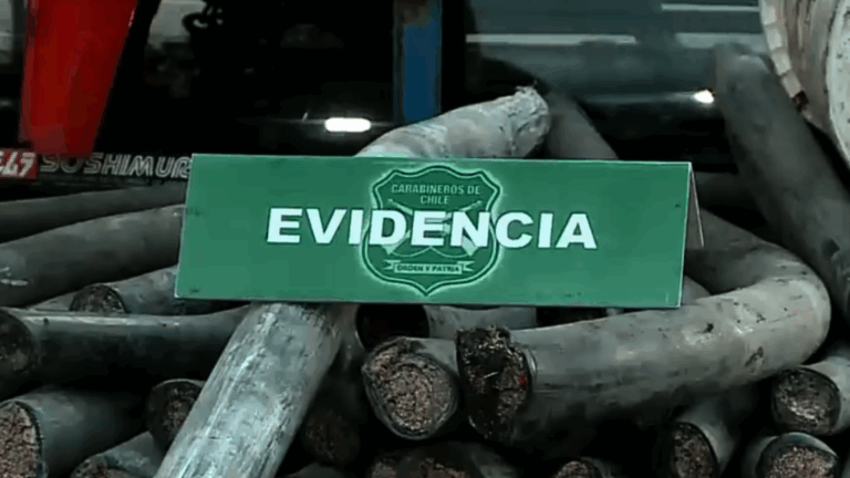 Carabineros detiene a seis individuos por robo de cables de cobre en Independencia
