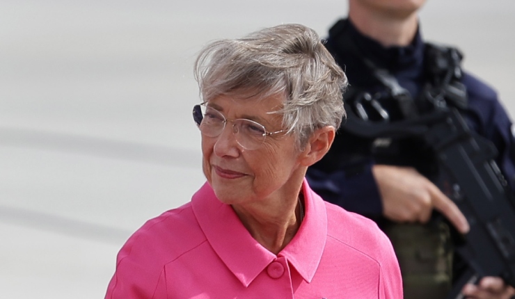 Francia: Gobierno afronta 18° moción de censura con pocas opciones de progresar