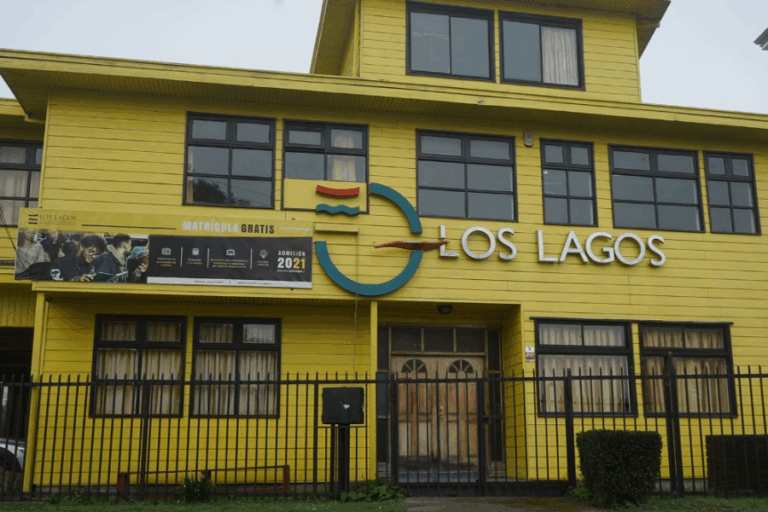 SES pide al Mineduc revocar reconocimiento de IP Los Lagos por 