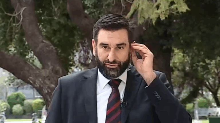 Jorge de la Maza por propuesta de reducción de escaños en el Congreso: 