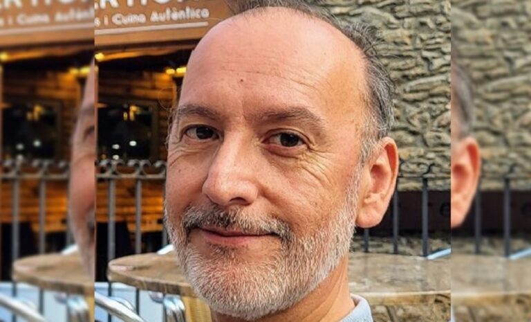 Hijo de cónsul chileno en Barcelona es detenido por robos: Utilizaba vehículo no fiscal con patente diplomática