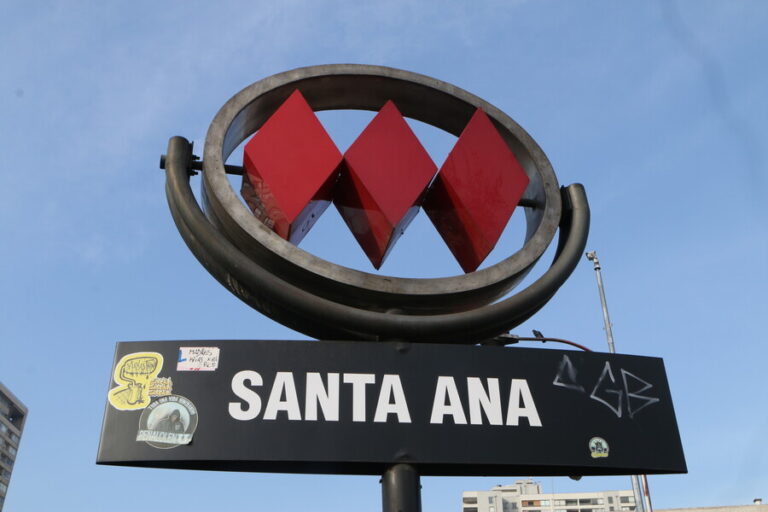 Metro informa cierre parcial de estación Santa Ana en Línea 5 por 