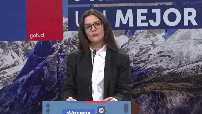 Vallejo reflexiona sobre aniversario del Rechazo y alude al nuevo proceso: 