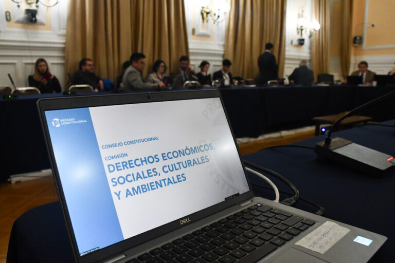 Consejo retomó jornada de votación de enmiendas: Aprueban inexpropiabilidad de los fondos de pensiones