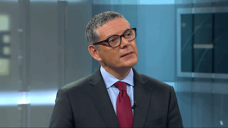Director Sernac espera que gremios no lleven proyecto al TC porque saben que 