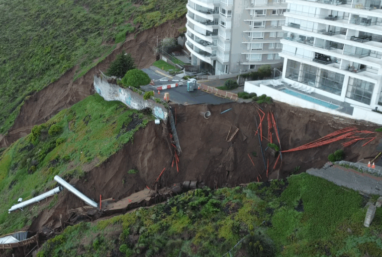 Cifran en 52 los departamentos evacuados por nuevo socavón en Reñaca: Estos son los registros