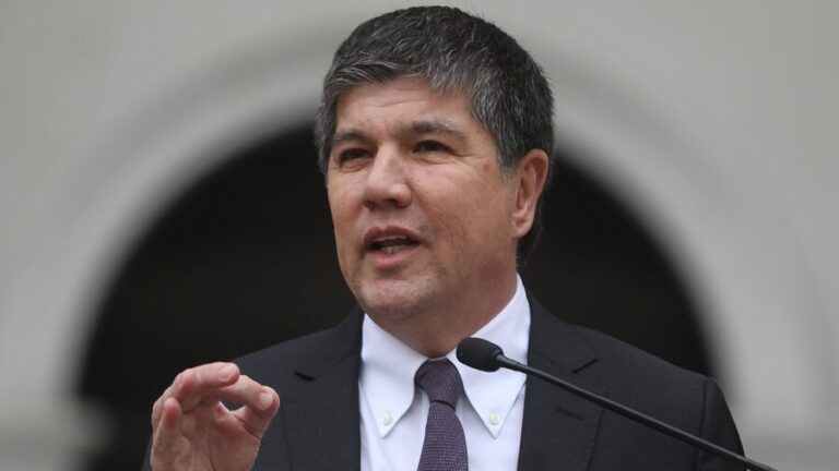 Interior: Pensionados de gracia por estallido social con antecedentes penales son cerca del 10%