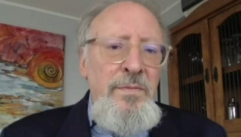 Peter Kornbluh y plan de Pinochet para desconocer los resultados del plebiscito de 1988: “Su idea era quedarse en el poder”