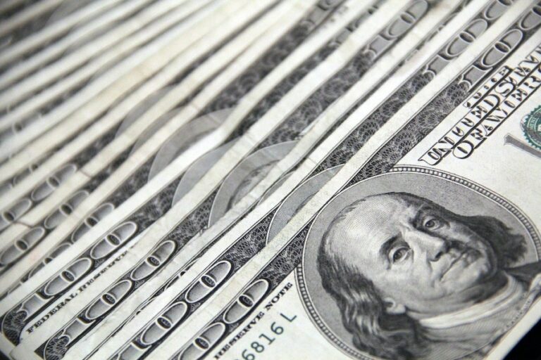 Columna de Ricardo Hernández: Permisología y reactivación económica, señales contradictorias