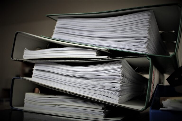 Embajada de EE.UU. lanza concurso para que los documentos desclasificados sobre Chile sean más accesibles: ¿Cómo participar?