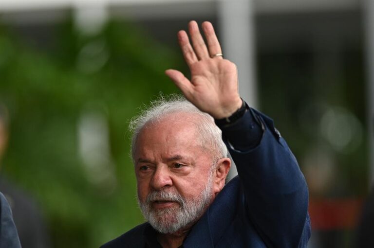 Brasil: Lula da Silva recibió el alta médica anticipada tras cirugía en la cadera