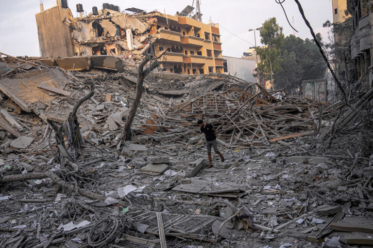 Aumenta el número de víctimas fatales: Más de 600 muertos en Israel y 370 en Gaza por el conflicto Israel-Hamás