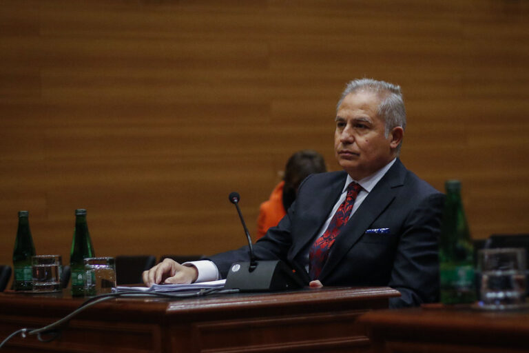 Abogado de Oliva dice que acudirán a audiencia para discutir 