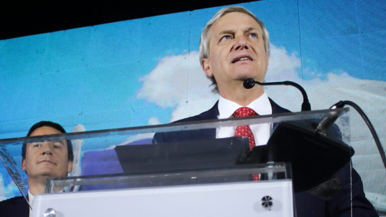 José Antonio Kast muestra optimismo por proyecto de nueva Constitución: 