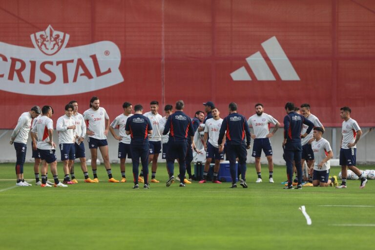 A solo días del partido contra Perú: Chile descarta a cuatro jugadores para los próximos duelos clasificatorios