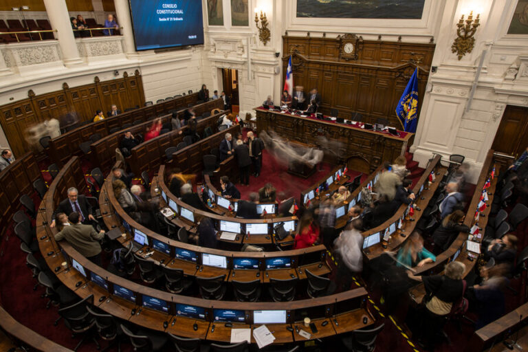 Pulso Ciudadano: 36,3% asegura que rechazará el nuevo proyecto de Constitución