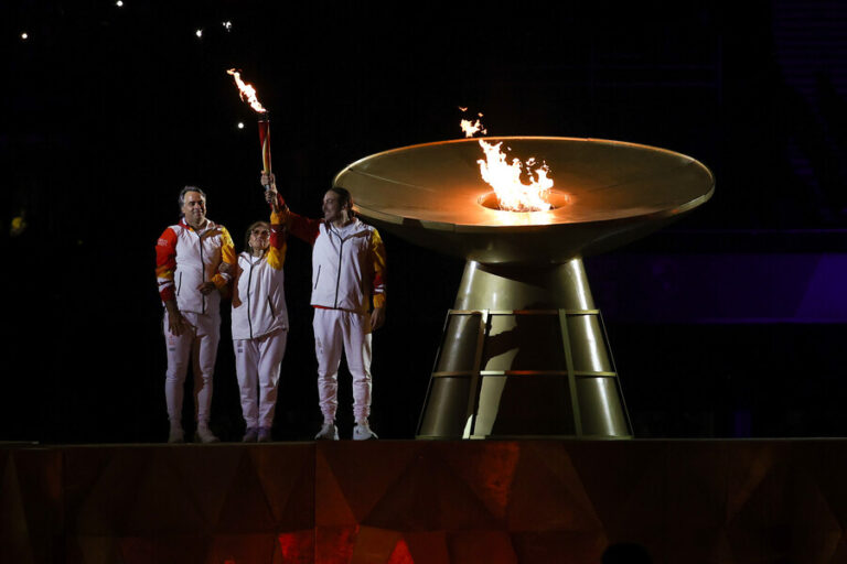 ¿Quién es la histórica exatleta de 93 años que encendió la llama panamericana? Conoce la historia de Lucy López