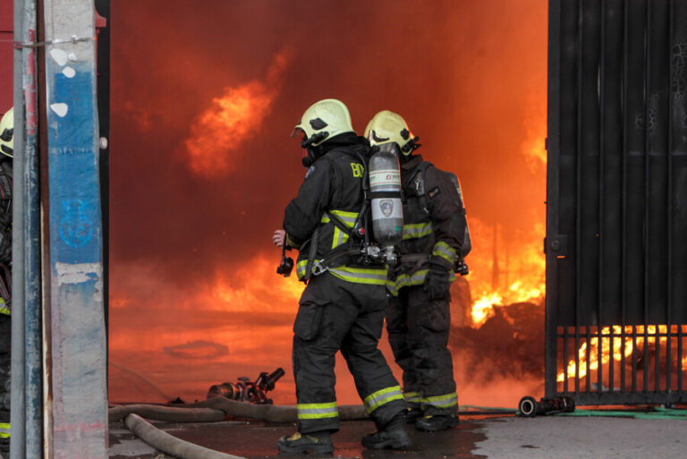 Bomberos alerta crisis por baja presupuestaria: 
