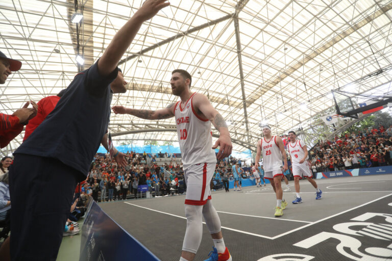 Chile consigue la medalla de plata en reñido encuentro con Estados Unidos en Básquetbol 3×3