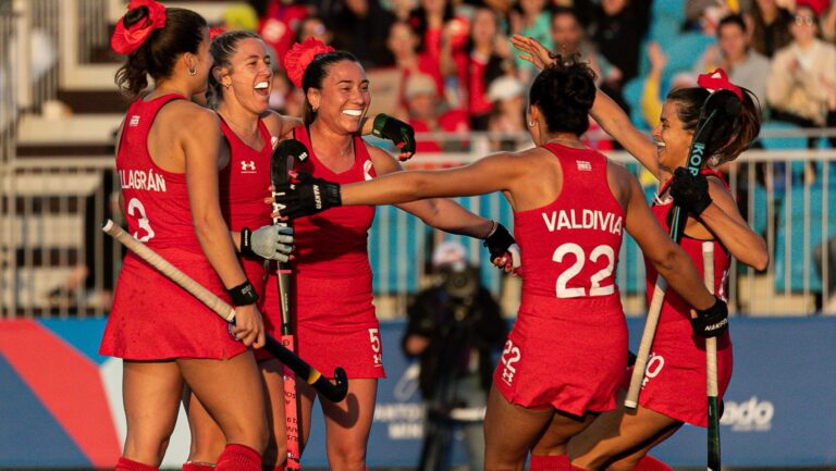 Las Diablas debutaron con goleada sobre México en hockey césped femenino