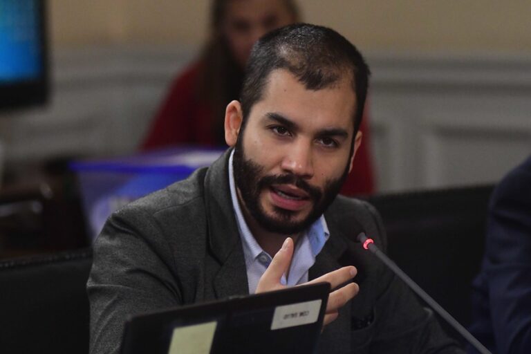 Renato Garín se reúne con consejeros republicanos y hace un llamado a rechazar la propuesta constitucional