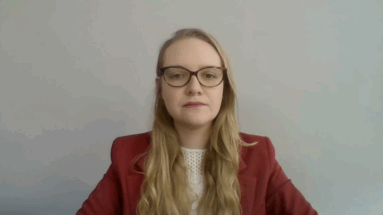 Hevia por propuesta del Consejo: 