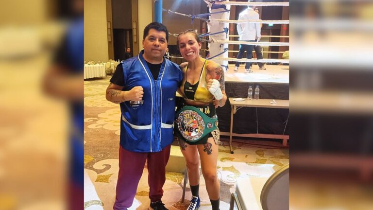 Daniela “La Leona” Asenjo se corona campeona Mundial de Boxeo WBC Silver tras duro combate en Turquía