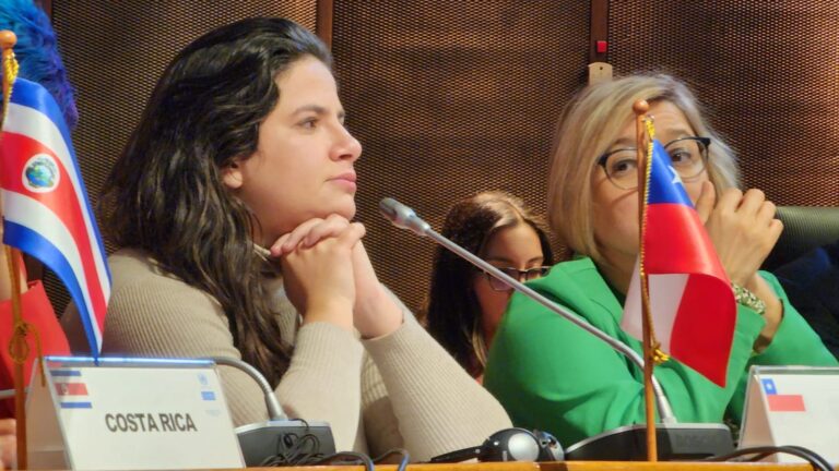 Ministra Orellana exige la liberación de la chilena Loren Garcovic tras secuestro por parte de Hamas