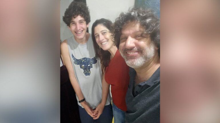 El desgarrador relato de un hombre que estaba hablando por teléfono con su hija cuando fue asesinada por Hamás