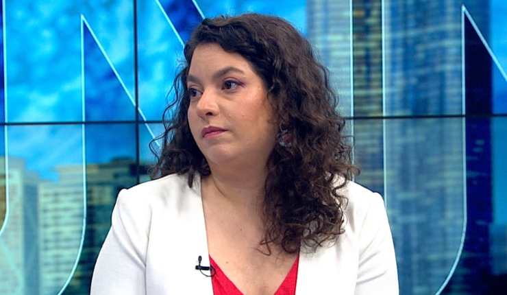 Ministra Toro indica que cambios al sistema de adopción cierra espacios de discriminación o prejuicios a familias homoparentales