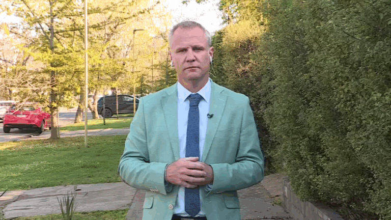 Felipe Kast por veto a Ley de Usurpaciones: 