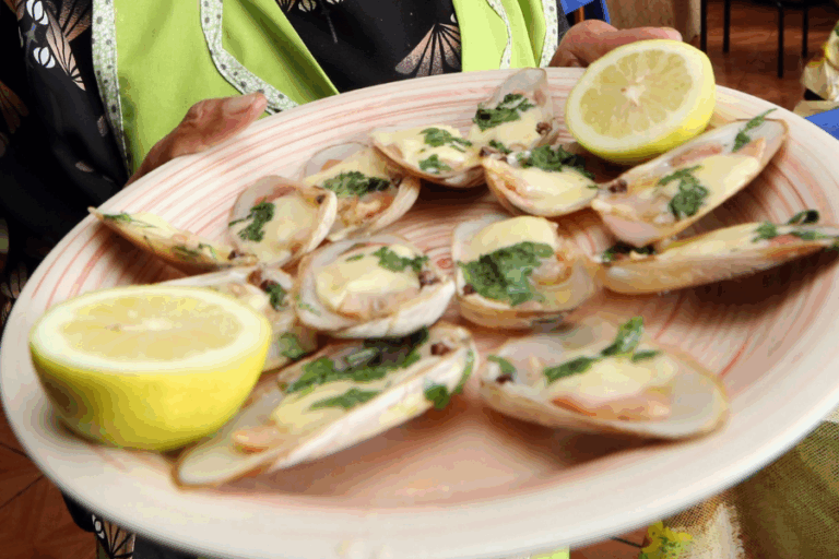 Taste Atlas: Machas a la parmesana posicionan a Chile en el N° 2 de las mejores preparaciones con almejas